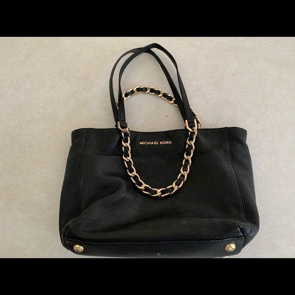 Michael Kors Handbags - MK purse Michael Kors Handbags - MK purse
